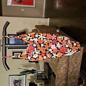 Newport News Swim Suit One Piece Summer Vacation Sz 10 Vibrant Flowers